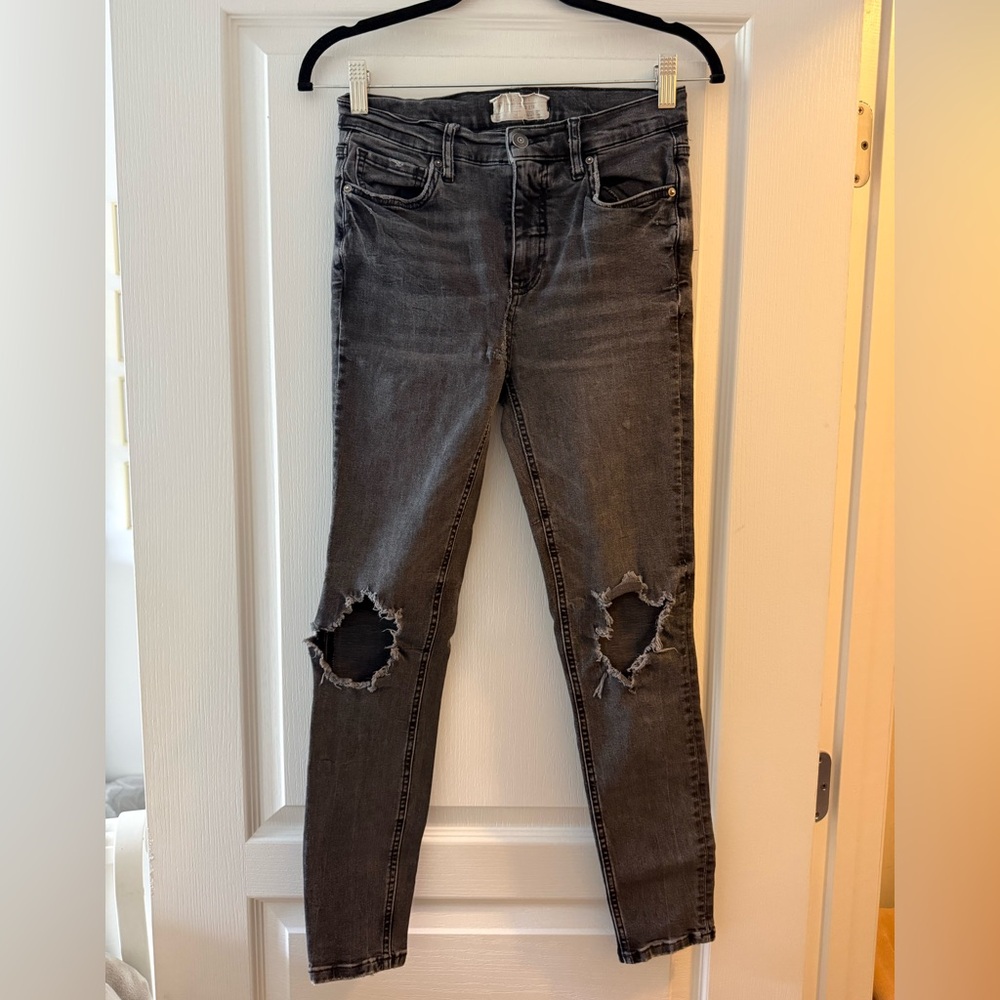 Free People Skinny Jeans — Size 27